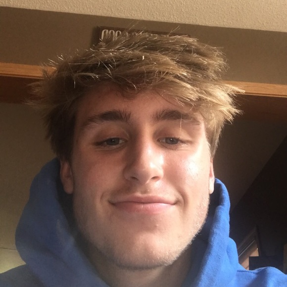 Meet your Posher, Sawyer - Picture 1 of 1